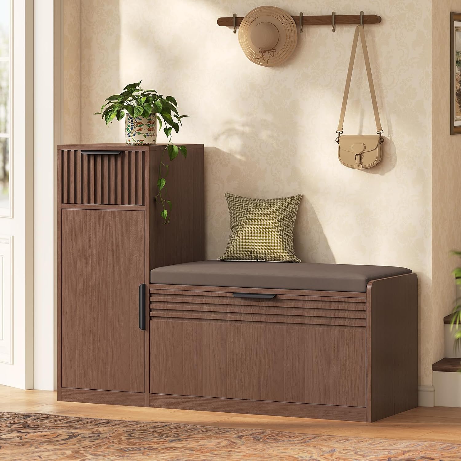 L-Shaped Fluted Shoe Storage Bench